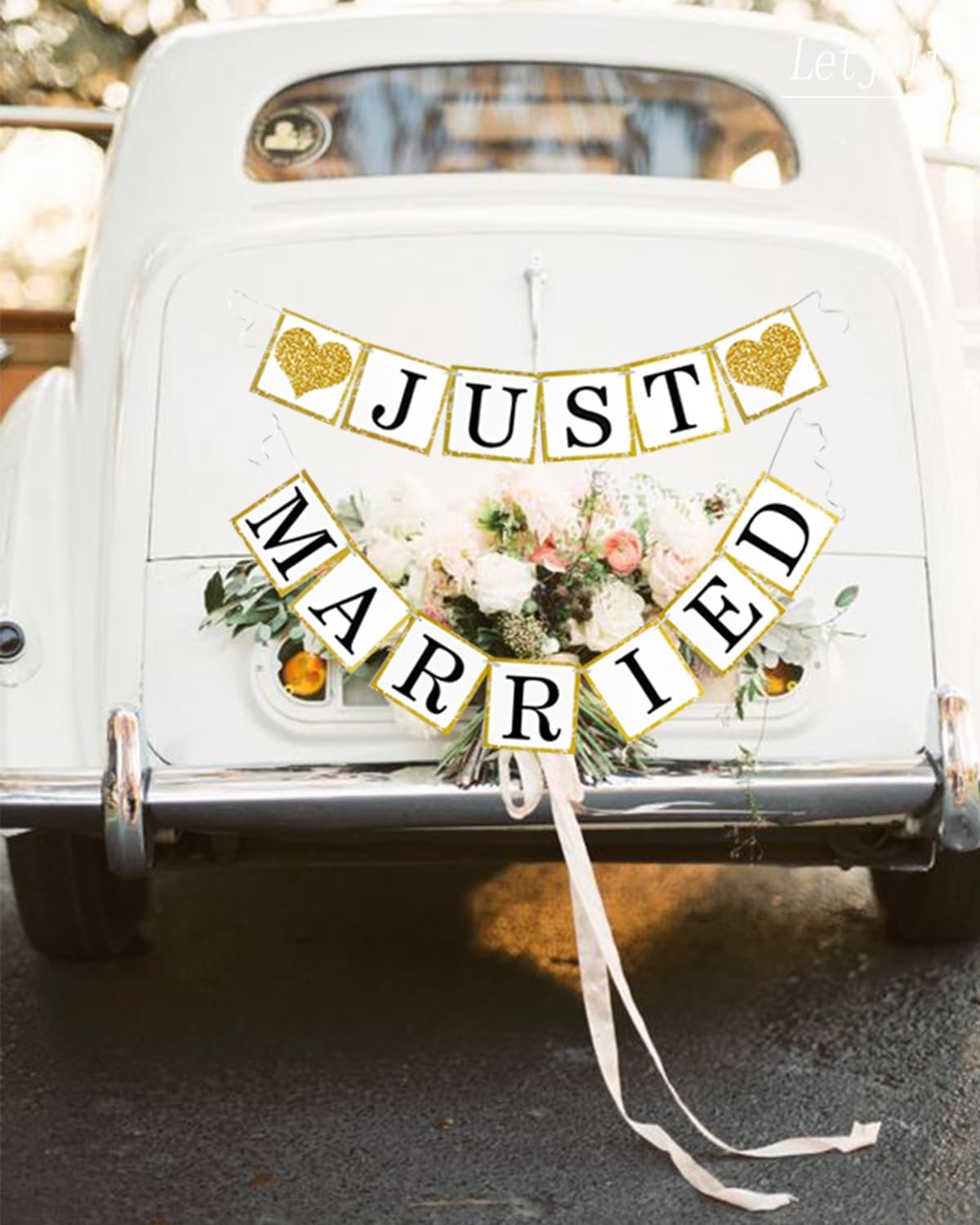 Just Married Paper Garland Banner, 6 ft - Wedding and Engagement Photo Prop - view 2
